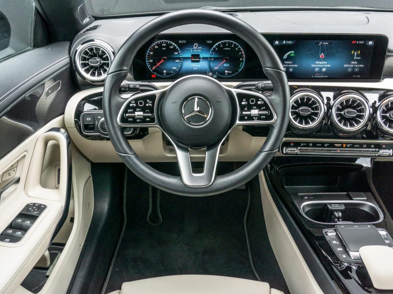 Mercedes-Benz CLA 250 e SB Progressive Night Panorama 360°