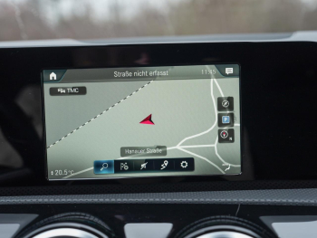 Mercedes-Benz CLA 250 e SB AMG Night Navi Panorama Kamera