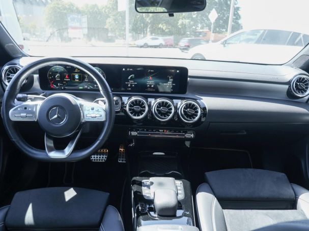 Mercedes-Benz CLA 250 e SB AMG EDITION2020 Night Panorama