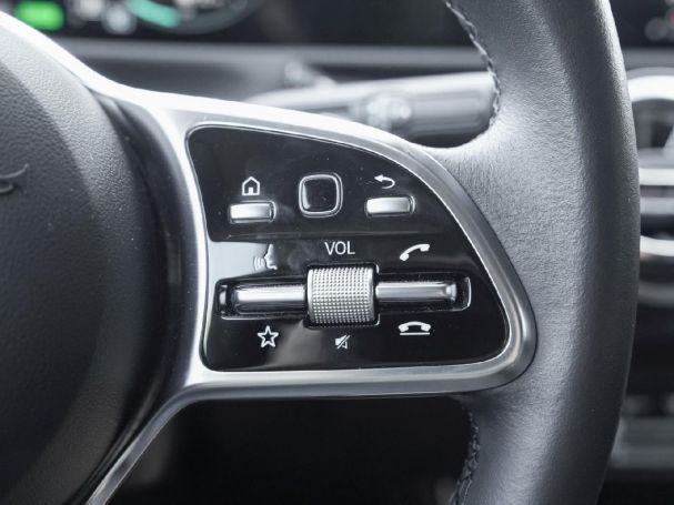 Mercedes-Benz CLA 250 e SB Progressive Distronic 360° HUD AHK