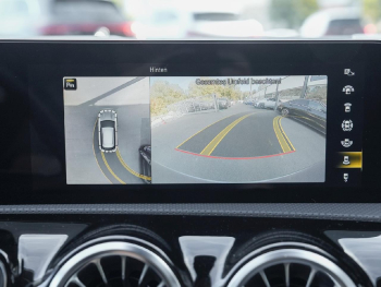 Mercedes-Benz CLA 250 e SB Progressive Distronic 360° HUD AHK