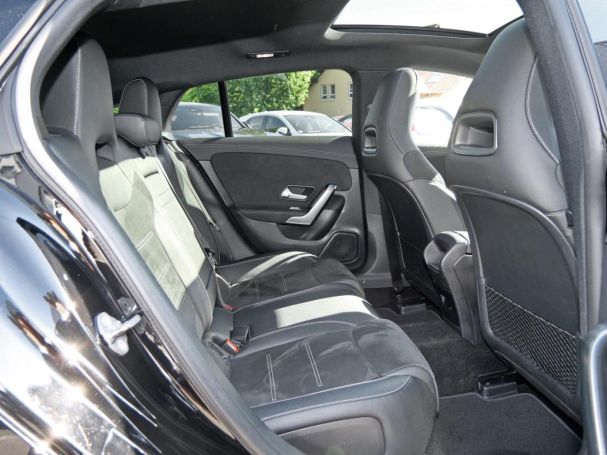 Mercedes-Benz CLA 250 e SB AMG Night Distronic Panorama Kamera
