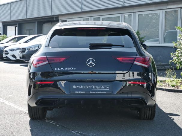 Mercedes-Benz CLA 250 e SB AMG Night Distronic Panorama Kamera