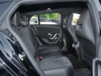 Mercedes-Benz CLA 250 e SB AMG Night MBUXNavi+ EasyPack 360°