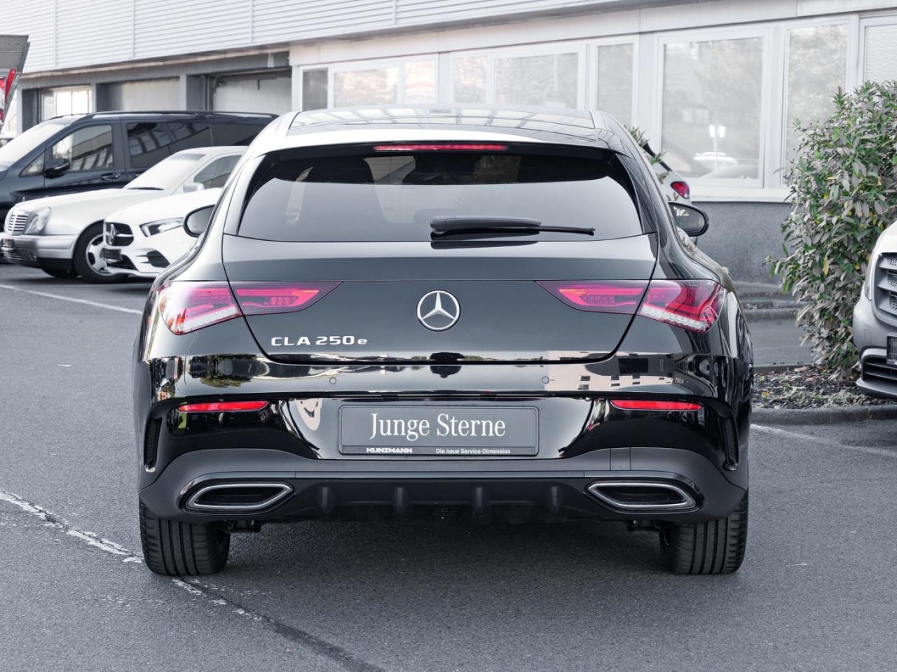 Mercedes-Benz CLA 250 e SB AMG Night MBUXNavi+ EasyPack 360°