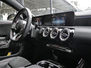 Mercedes-Benz CLA 250 e SB AMG MBUXNavi+ Kamera Public Charging