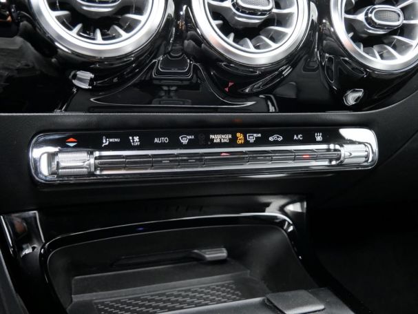 Mercedes-Benz CLA 250 e SB AMG Night Edition2020 Navi Kamera