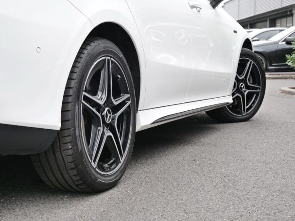 Mercedes-Benz CLA 250 e SB AMG Night Edition2020 Navi Kamera