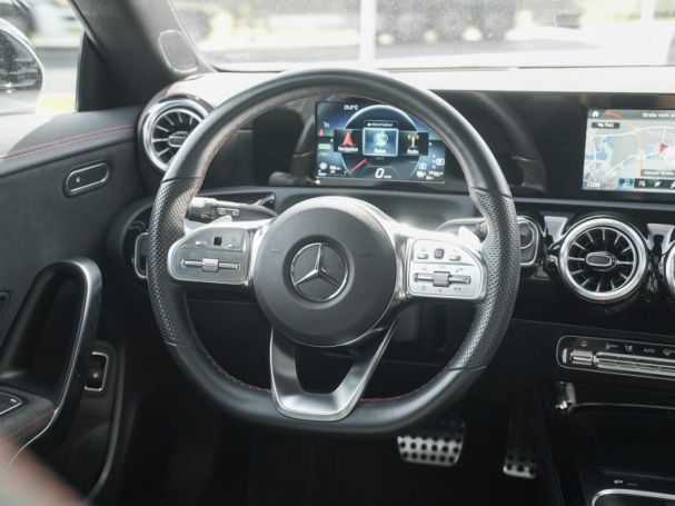 Mercedes-Benz CLA 250 e SB AMG Night Distronic Panorama HeadUP