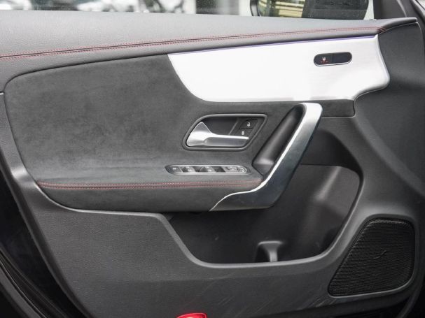 Mercedes-Benz CLA 35 4M SB Night MBUX Navi Distronic Panorama