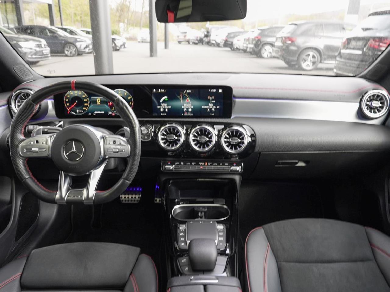 Mercedes-Benz CLA 35 AMG 4M SB Night MBUX Navi Distronic Panorama