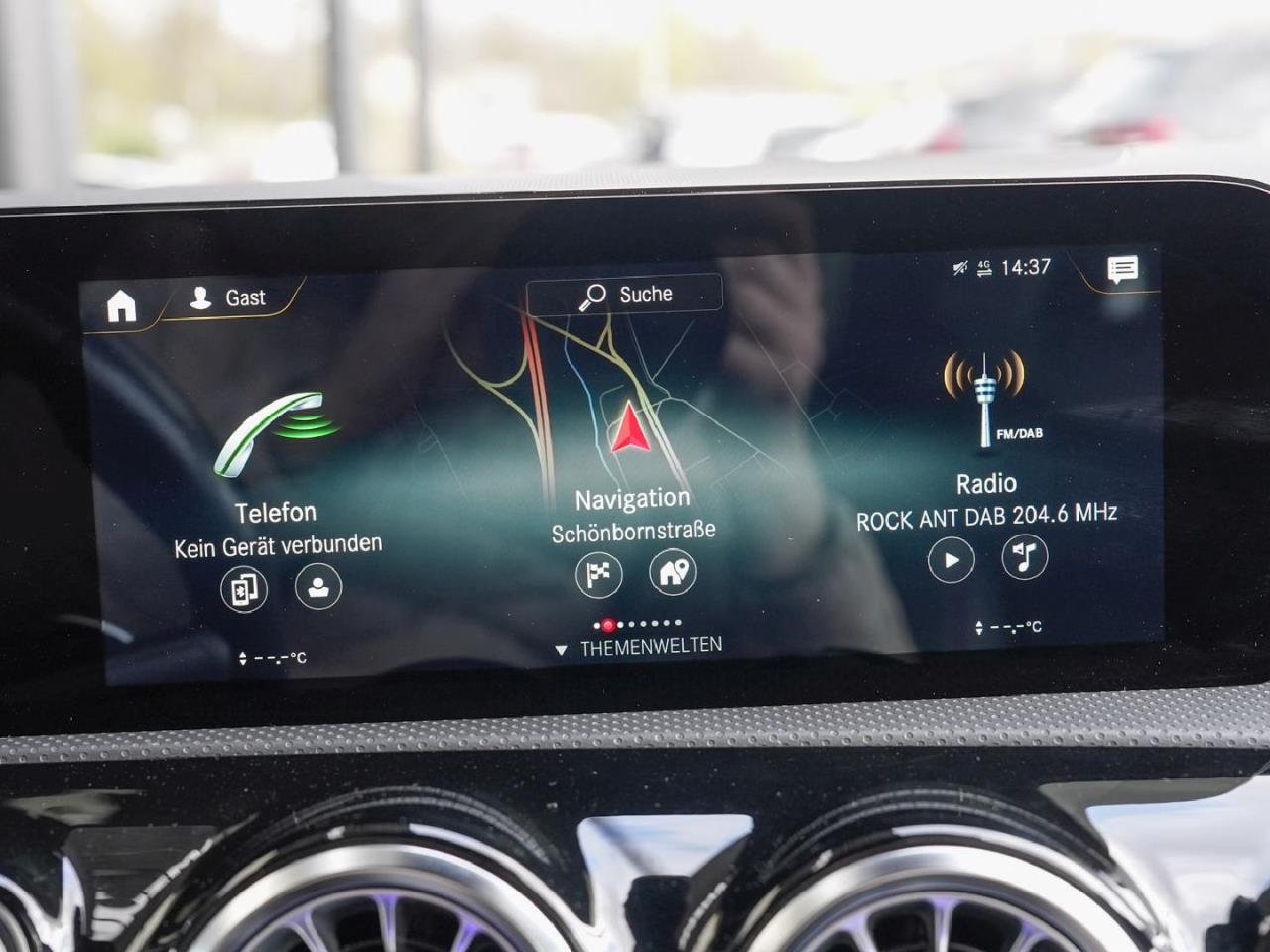 Mercedes-Benz CLA 35 AMG 4M SB Night MBUX Navi Distronic Panorama