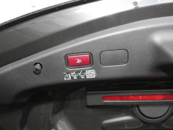 Mercedes-Benz CLE 200 4MATIC Cabriolet AMG Distronic Memory