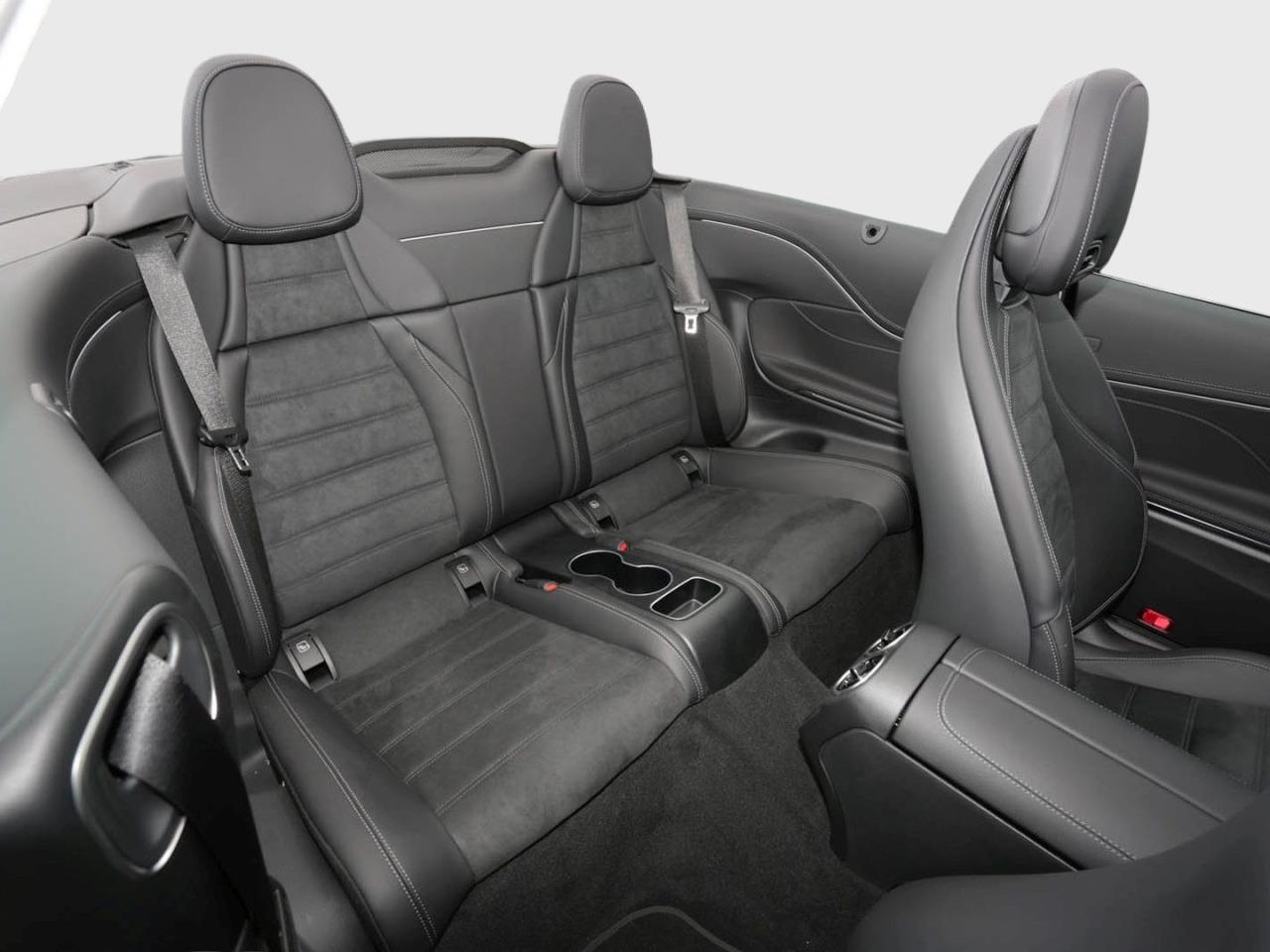 Mercedes-Benz CLE 200 4MATIC Cabriolet AMG Distronic Memory