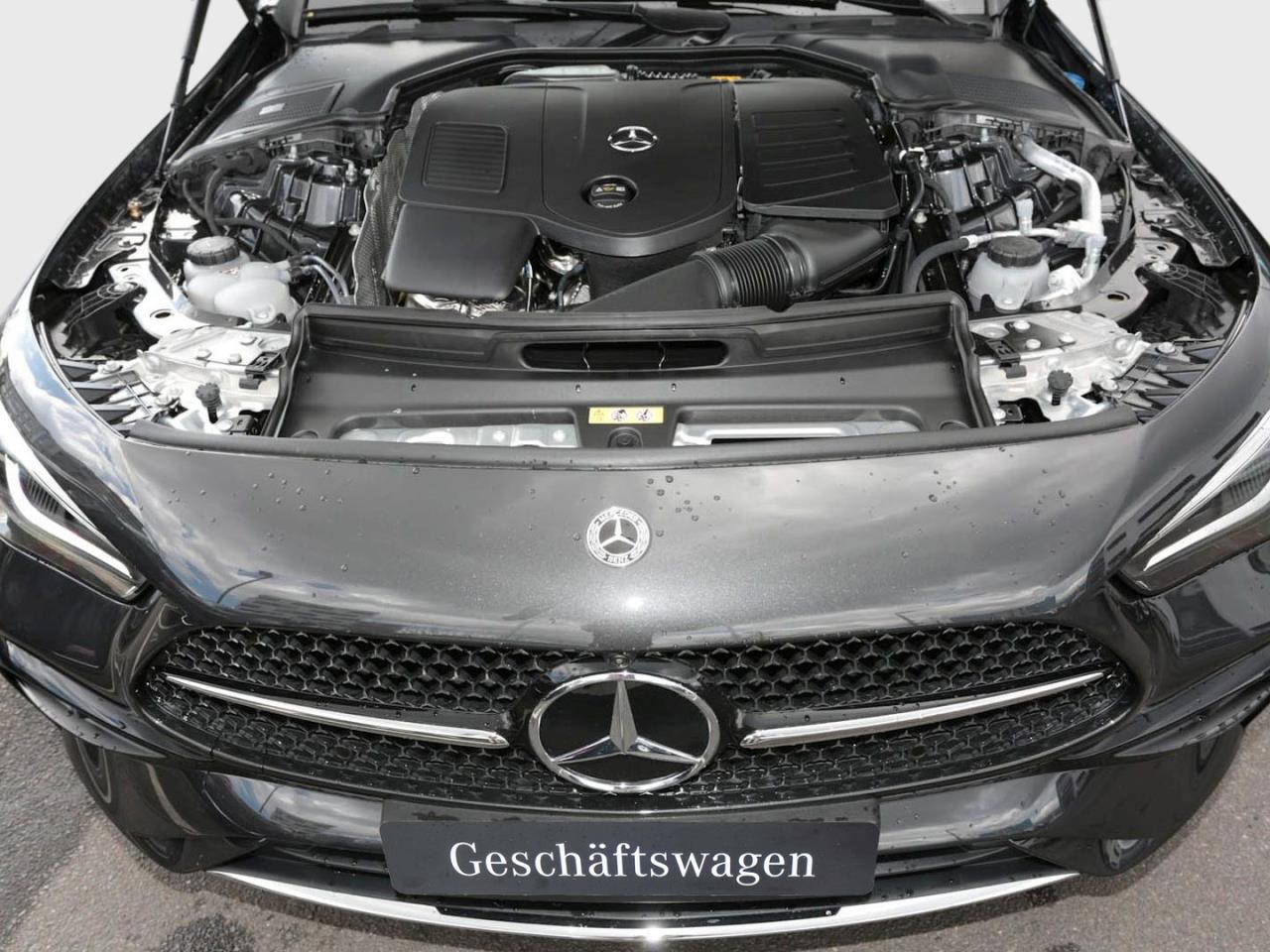 Mercedes-Benz CLE 200 4MATIC Cabriolet AMG Distronic Memory