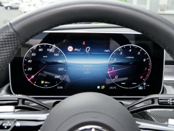 Mercedes-Benz CLE 200 Cabrio AMG Distronic Memory 360°