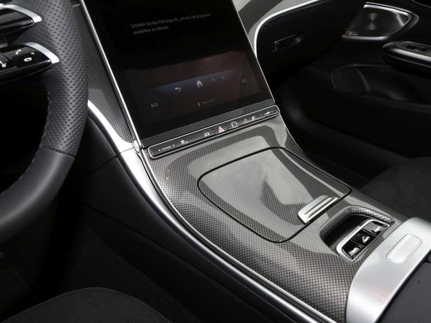 Mercedes-Benz CLE 200 Cabriolet AMG Night Burmester 360°