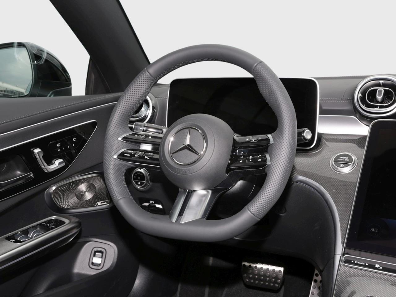Mercedes-Benz CLE 200 Cabriolet AMG Night Burmester 360?
