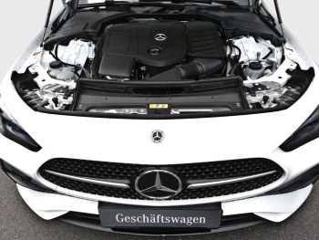 Mercedes-Benz CLE 200 Cabriolet AMG Night Burmester 360?