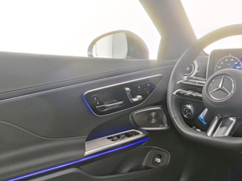 Mercedes-Benz CLE 220 d Cabrio AMG Night Standhzg HeadUp 360°