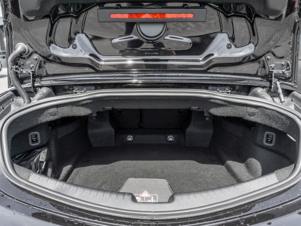 Mercedes-Benz CLE 220 d Cabrio AMG Night Standhzg HeadUp 360°