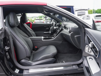 Mercedes-Benz CLE 220 d Cabrio AMG Distronic HeadUp 360° AHK