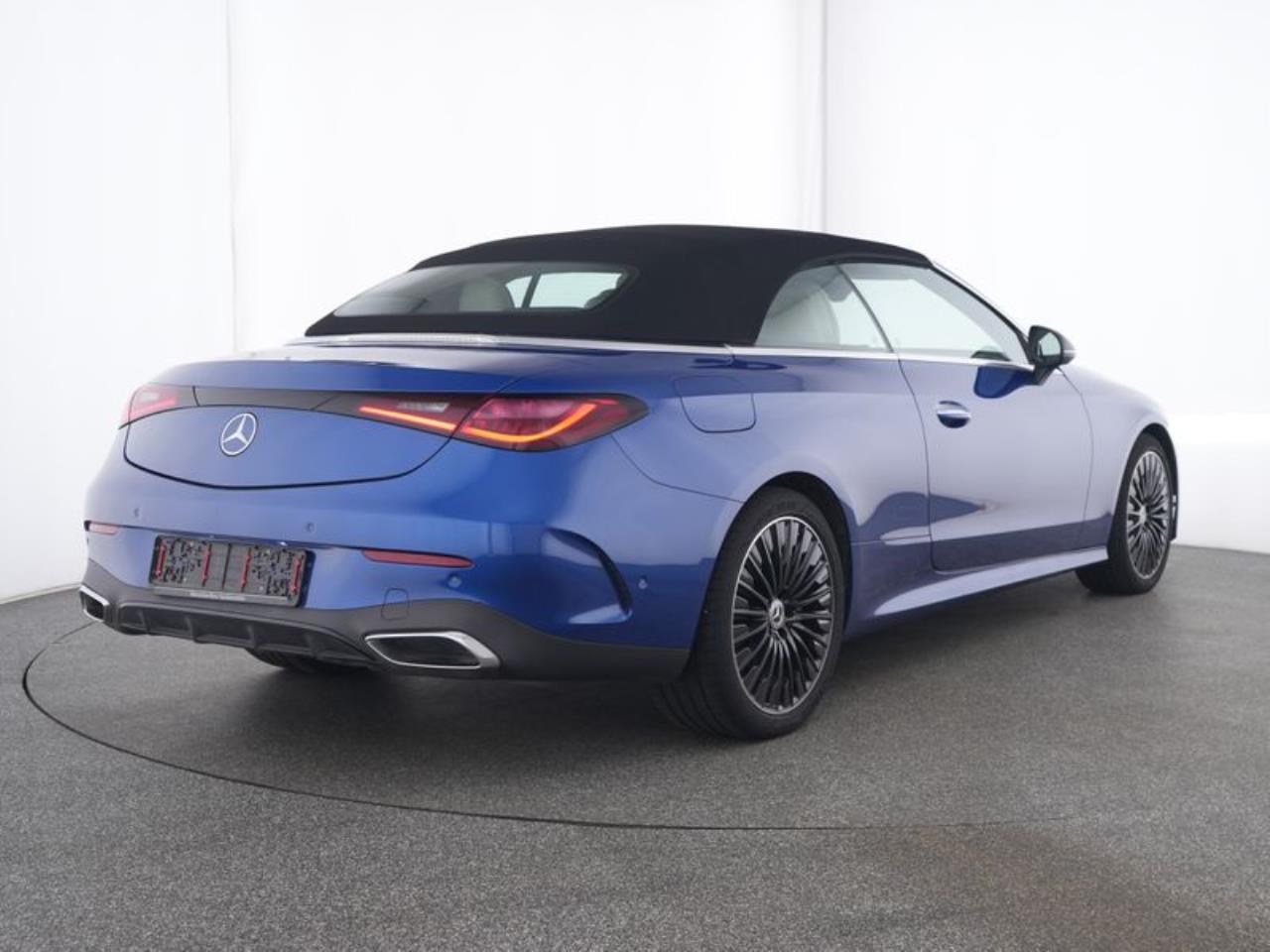 Mercedes-Benz CLE 220 d Cabrio AMG Night Kamera Memory