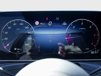 Mercedes-Benz CLE 220 d Cabriolet AMG 360° Memory Spurhalte