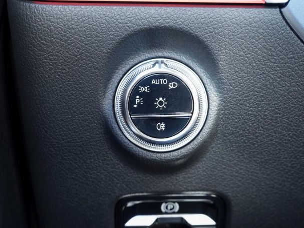 Mercedes-Benz CLE 220 d Cabriolet AMG 360° Memory Spurhalte