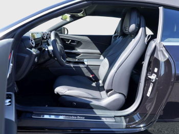 Mercedes-Benz CLE 220 d Cabriolet AMG 360° Memory Spurhalte