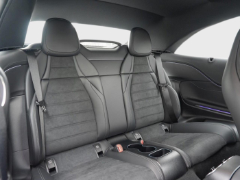 Mercedes-Benz CLE 220 d Cabriolet AMG Night Distronic 360° AHK