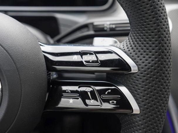 Mercedes-Benz CLE 220 d Cabriolet AMG Night Distronic 360° AHK