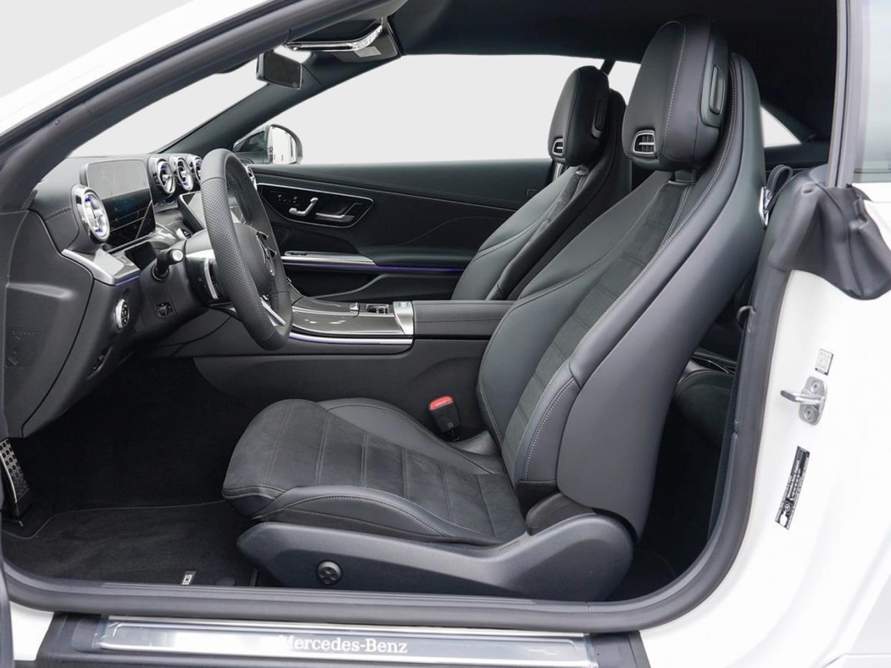 Mercedes-Benz CLE 220 d Cabriolet AMG Night Distronic 360° AHK