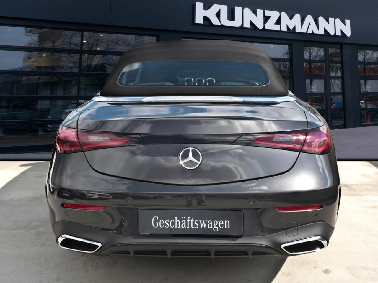 Mercedes-Benz CLE 300 4MATIC Cabriolet AMG Night Distronic AHK