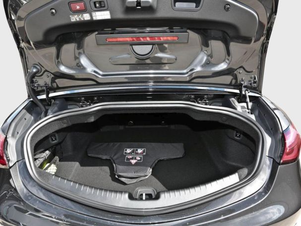 Mercedes-Benz CLE 300 4MATIC Cabriolet AMG Night Distronic AHK
