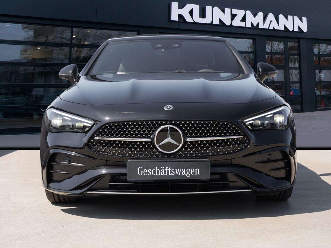 Mercedes-Benz CLE 300 4MATIC Cabriolet AMG 360° Distronic HUD