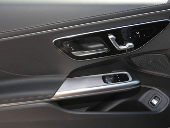 Mercedes-Benz CLE 200 Coupé AMG MBUXNavi-Prem. Distronic 360°