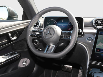 Mercedes-Benz CLE 200 Coupé AMG MBUXNavi-Prem. Distronic 360°