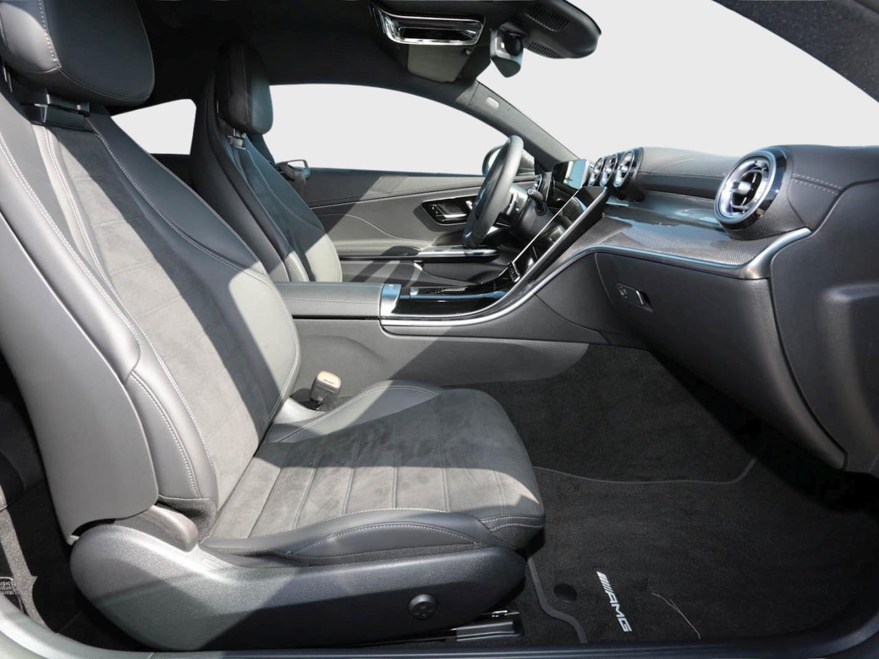 Mercedes-Benz CLE 200 Coupé AMG MBUXNavi-Prem. Distronic 360°
