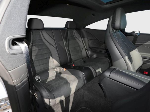 Mercedes-Benz CLE 200 Coupé AMG Night Panorama Distronic 360°