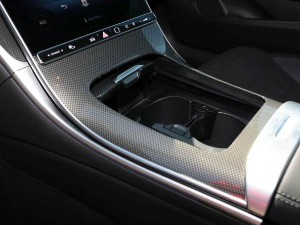 Mercedes-Benz CLE 200 Coupé AMG Night Panorama Distronic 360°