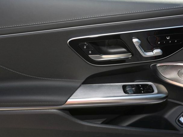 Mercedes-Benz CLE 200 Coupé AMG Night Panorama Distronic 360°