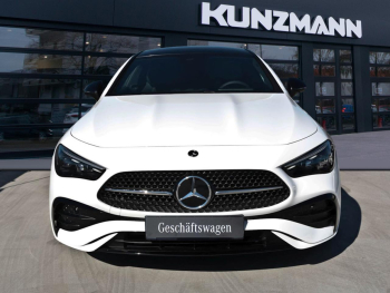 Mercedes-Benz CLE 200 Coupé AMG Night Panorama Distronic 360°