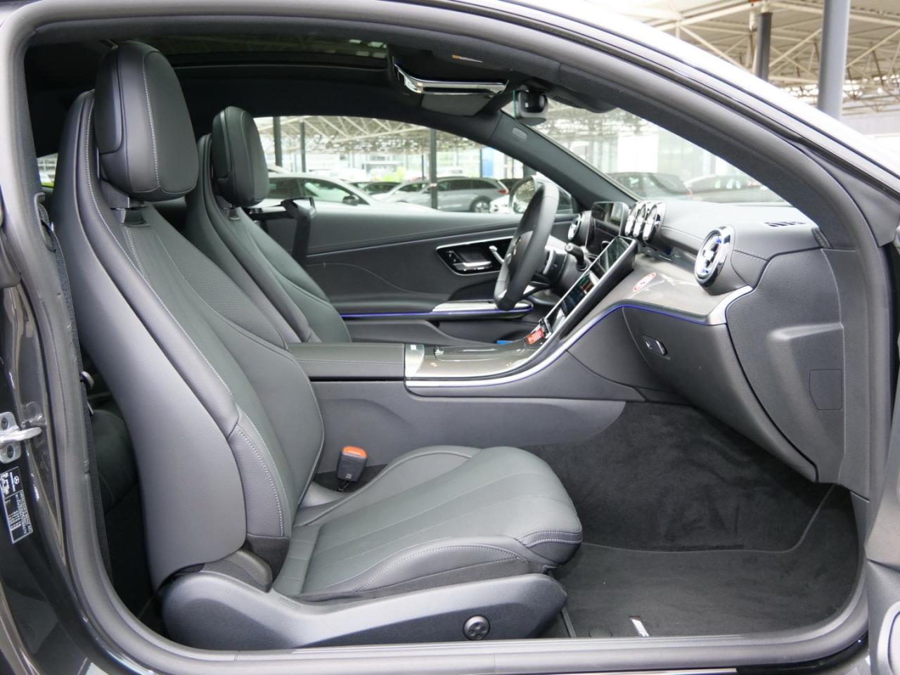 Mercedes-Benz CLE 220 d Coupé AMG Night Panorama Distronic 360°