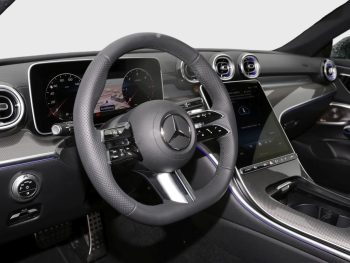 Mercedes-Benz CLE 220 d Coupé AMG Night Panorama 360?