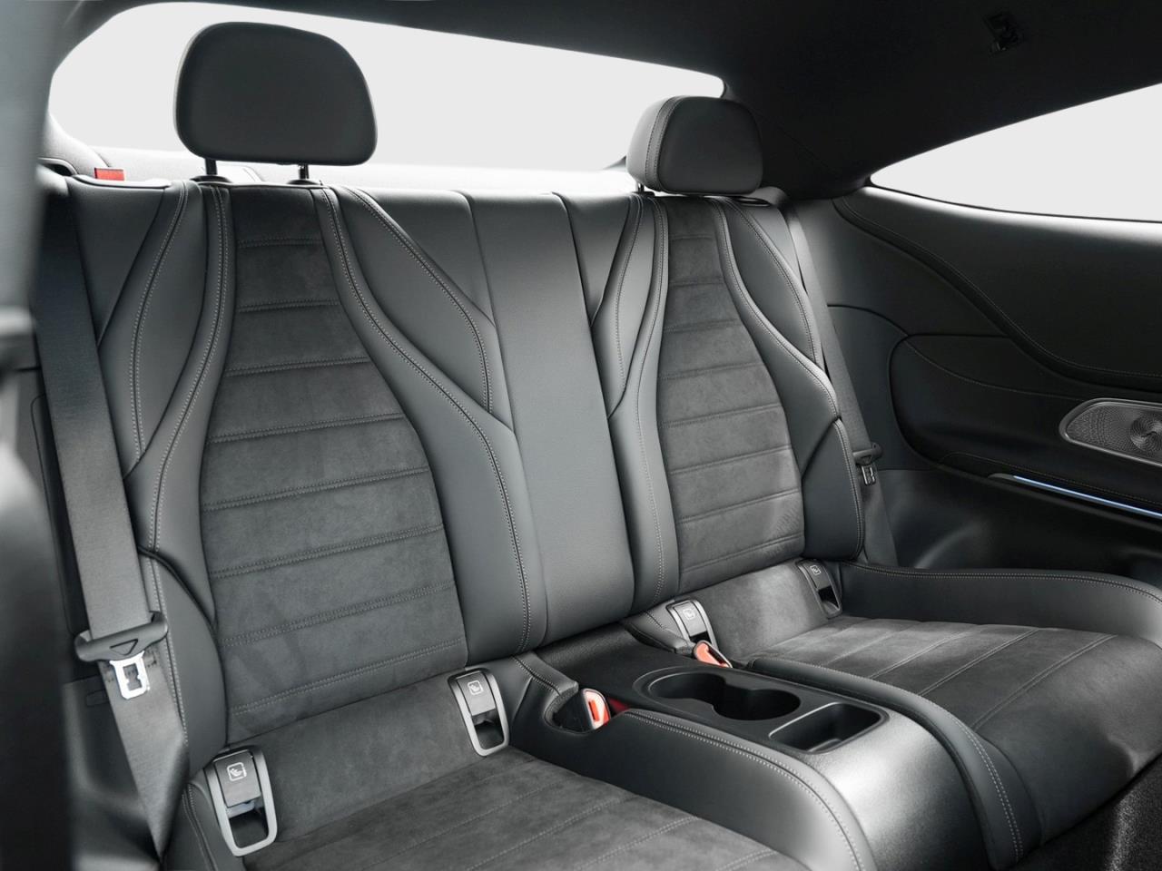 Mercedes-Benz CLE 220 d Coupé AMG Night Distronic Panorama 360°