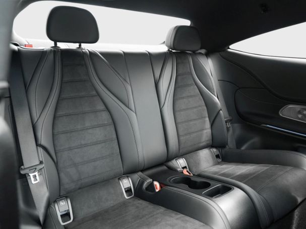 Mercedes-Benz CLE 220 d Coupé AMG Night Distronic Panorama 360°