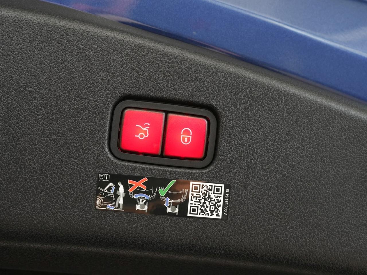 Mercedes-Benz CLE 220 d Coupé AMG Night Panorama Distronic 360°