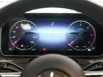 Mercedes-Benz CLE 220 d Coupé AMG Night Panorama Distronic 360°