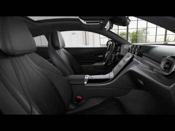 Mercedes-Benz CLE 300 4M Coupé AMG Distronic Panorama 360°
